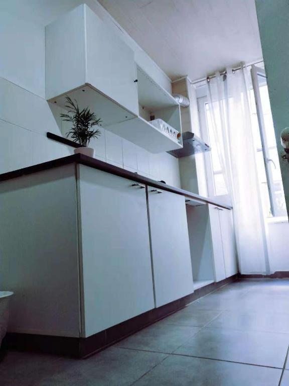 Cozy Rooms With Share The Bathroom And Kitchen بروكسل المظهر الخارجي الصورة