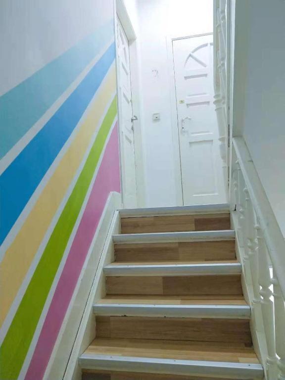Cozy Rooms With Share The Bathroom And Kitchen بروكسل المظهر الخارجي الصورة